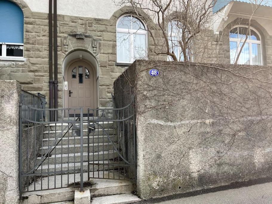 Apartment Charmante Jugendstilwohnung Mit Tiefengaragenplatz